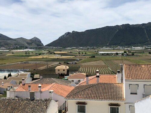 Casas De Tita-Elvira, Varaa Hotelli Zafarraya Axarquía