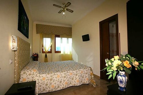 Tiburtina Hotel Holiday, Забронировать Отель Тибуртино Рим