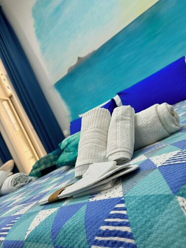 Napoli Museo bed and breakfast, Забронировать Отель «постель и завтрак» Отели Неаполя с парковкой, рядом с Церковь Джезу-Нуово, Парковка