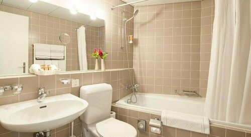 City-Hotel Ochsen, Забронировать Отель Цуг Цуг