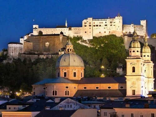 Hotel Bristol Salzburg, Забронировать Отель Отели Окрестностей Зальцбурга с парковкой, Парковка