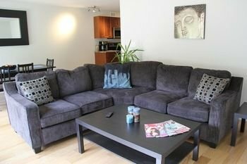 Cribs on the Hill, Boek Appartement Picton 