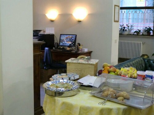 Leon Bianco, Book Hotel Hoteller i Pistoia med parkering, Parkering