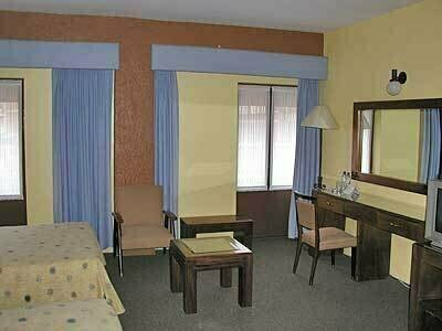 Victoria Uruapan, Varaa Hotelli 4 tähden hotellit kohteessa Michoacan, 4*