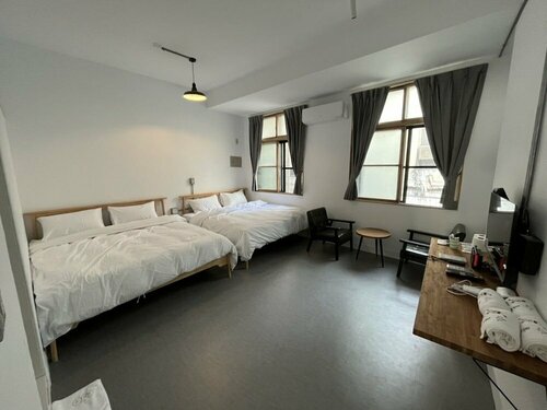 Rolling Pin Homestay, Book Hotel East District 