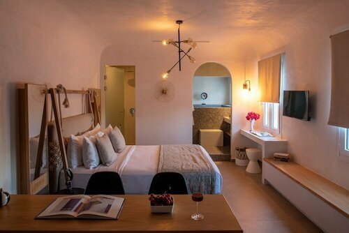 Centro Santorini, Забронировать Гостевой дом Имеровиглион 