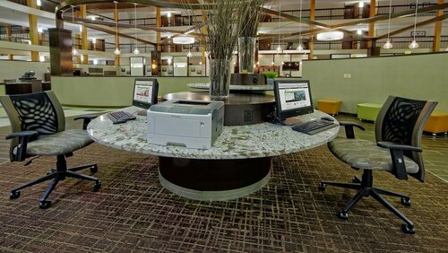 Clarion Hotel & Suites Conference Center Memphis Airport, Забронировать Отель Отели Теннесси с завтраком, Завтраки