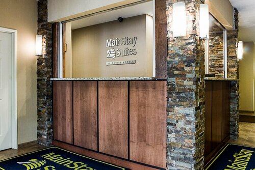MainStay Suites Fargo - I-94 Medical Center, Забронировать Отель Отели Фарго 3 звезды, рядом с Roger Maris Museum, 3*