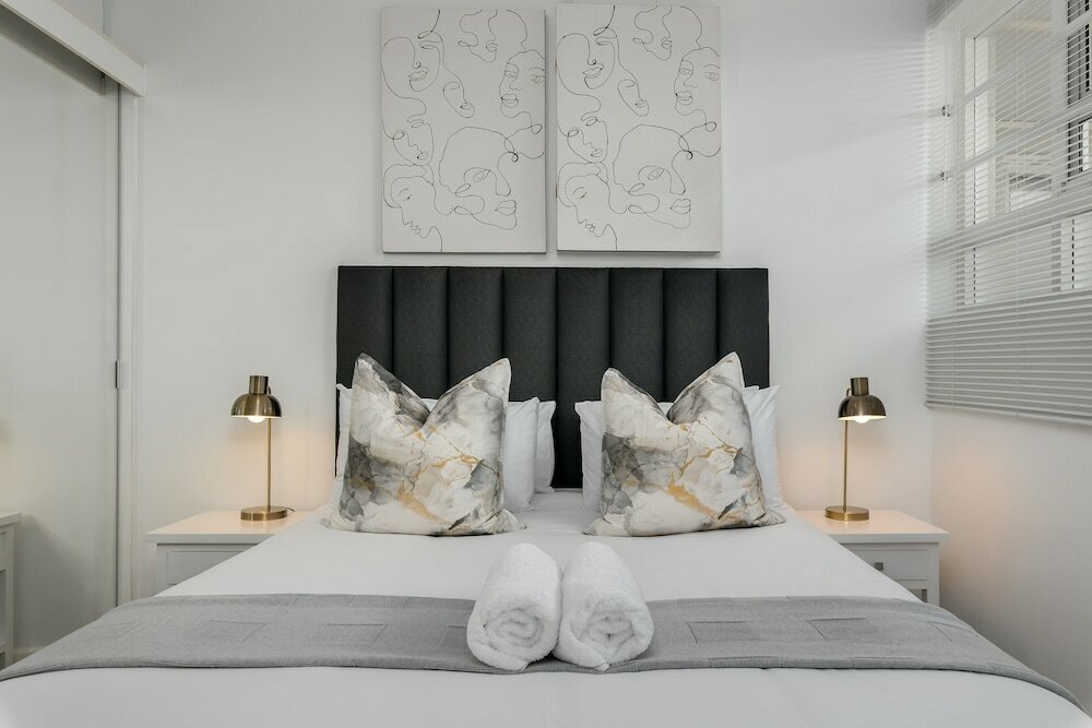 Mouille Grange 608, Cape Town