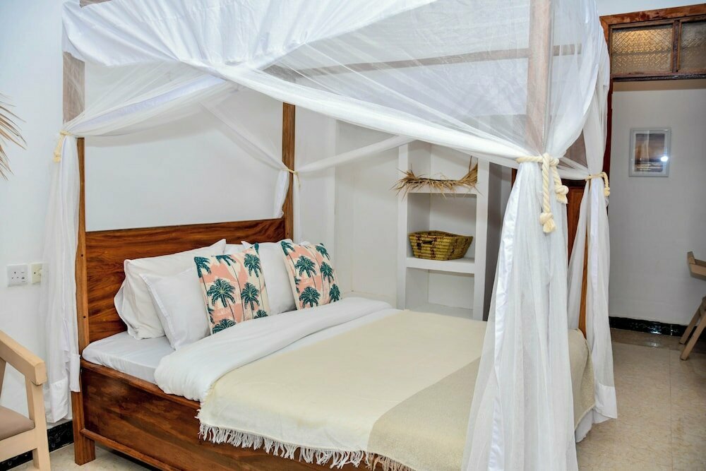Coral Bay boutique hotel
