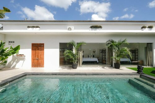 Villa Roman & Alena Canggu