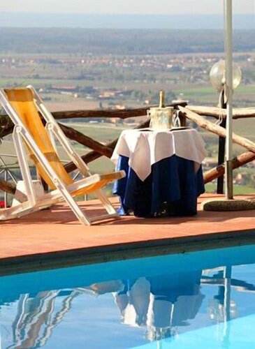 Borgo degli Aranci, Забронировать Отель Сан-Джулиано-Терме Тоскана