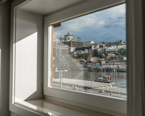 Guest House Douro, Rezerwuj Pensjonat Hotele w Porto z parkingiem, Parking