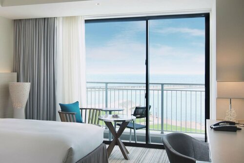 Hilton Okinawa Chatan Resort, Buchen Sie Resort Hotels in Okinawa mit Frühstück, in der Nähe von Sunset-Strand, Frühstück