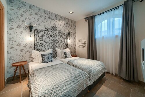 Rich Witch Villa&SPA, Забронировать Апарт-отель СПА-отели Косцелиско, SPA-услуги