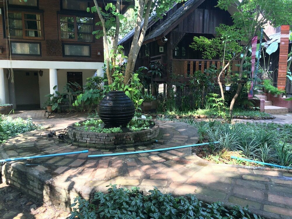 Baan Tawan Guesthouse