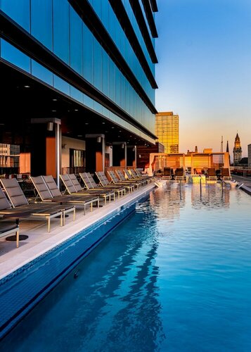 Grand Hyatt Nashville, Забронировать Отель СПА-отели Нэшвилл, рядом с Бар Tootsies Orchid Lounge, SPA-услуги