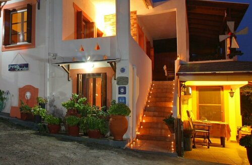 Irenes Paradise apartments, Брондау Қонақ үй Skopelos Town 