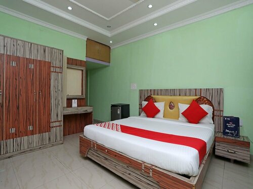 OYO Flagship 12005 Days Inn, Varaa Hotelli Bhubaneswar Orissa