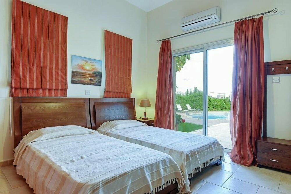 Yialos Luxury Apartments