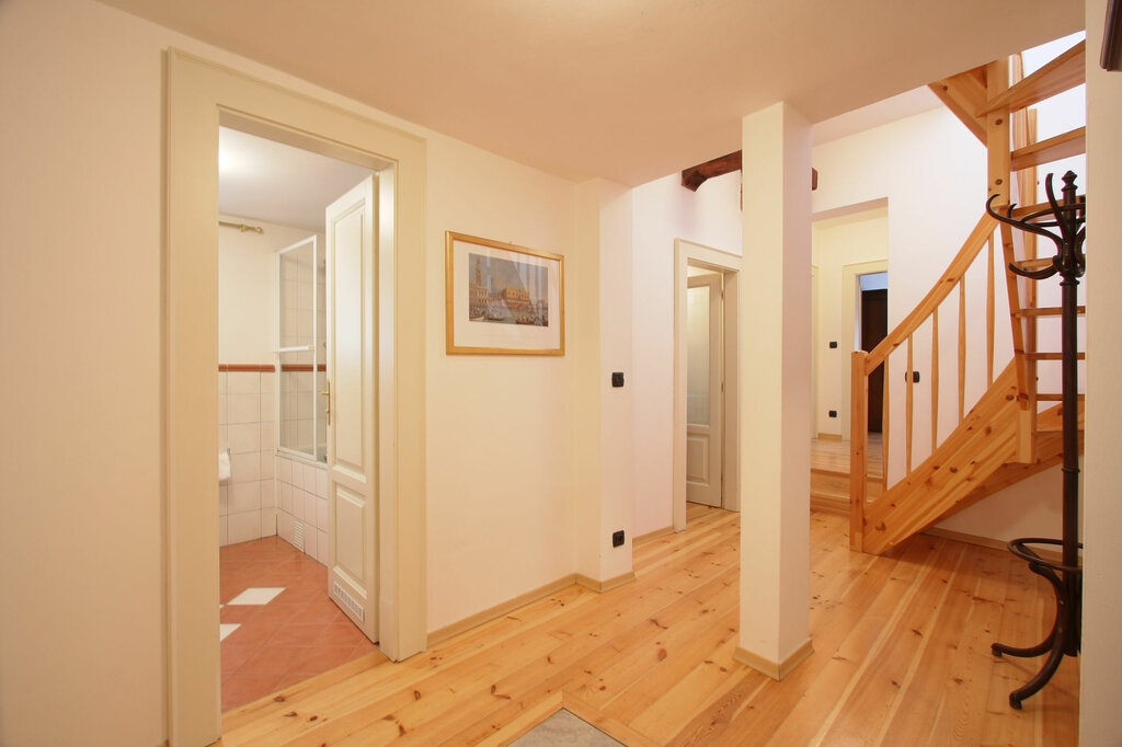 Chateau 9 Apartments by Adrez