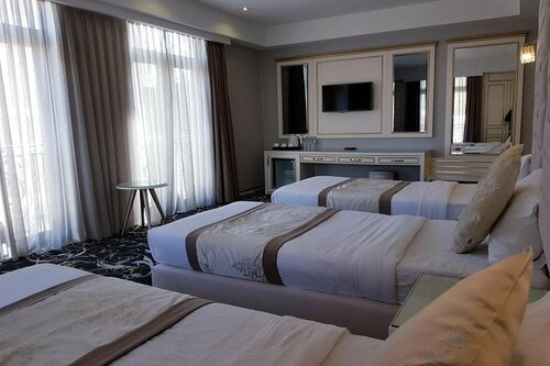 Gold Tbilisi Hotel, Varaa Hotelli Chugureti Tbilisi