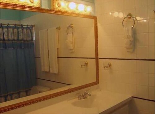 Kanuku Suites, Book Guesthouse Bel Air Park Georgetown