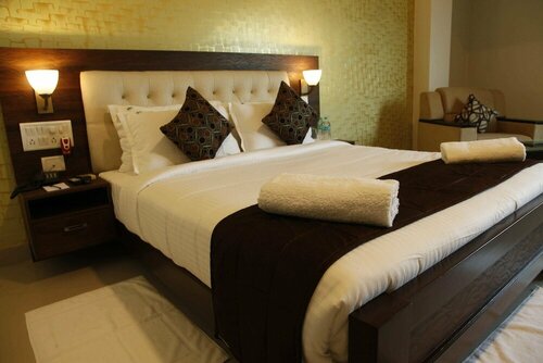 PAH Clarista Hotel, Varaa Hotelli Sriperumbudur Tamil Nadu