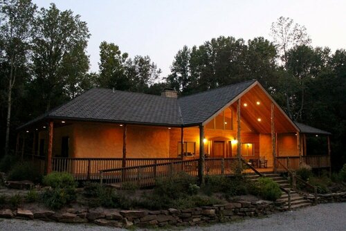 Makanda Inn, Брондау Таңертеңгі аспен бірге түндеу Makanda Illinois