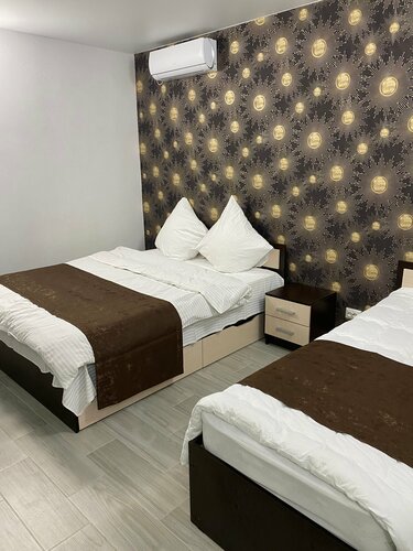S.V. Guest house, Rezerwuj Pensjonat Hotele w Crimea z Parkingiem, Parking