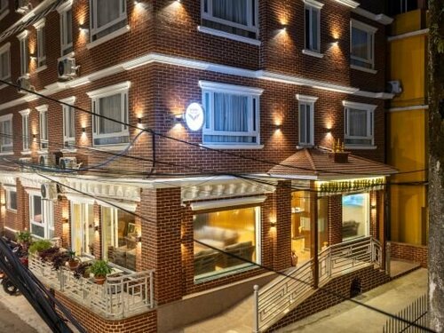 Thamel Hotel & Spa, Забронировать Курортный отель Курортные отели Катманду, Курортный отель