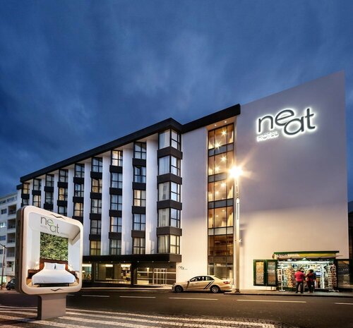 Neat Hotel Avenida, Book Hotel Hotels & Accommodations in Azores, Hotel