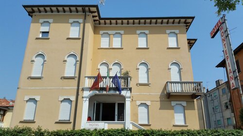 Hotel Montepiana, Забронировать Отель Местре Венето, рядом с Площадь Ферретто