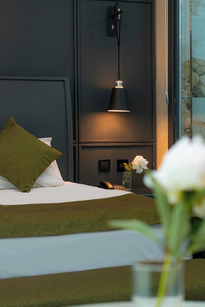 Dondar Hotel