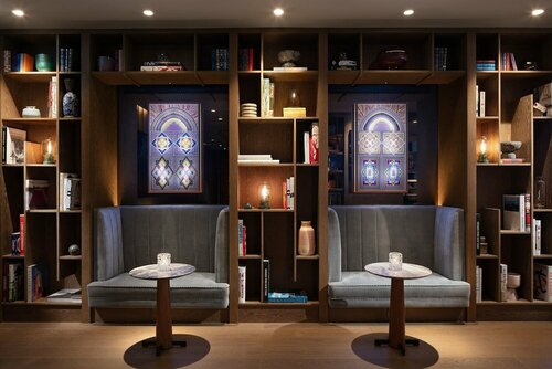 The Hari Hong Kong, Prenota Hotel Wan Chai Hong Kong, vicino a Pak Tai Temple