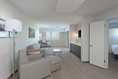 Holiday Inn Palmdale-Lancaster, an IHG Hotel, Buchen Sie Hotel Palmdale Kalifornien