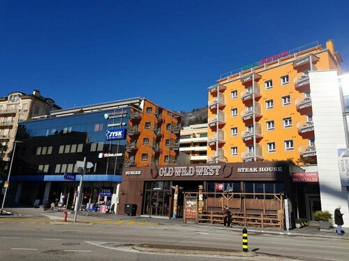 Hotel Garni Montaldi, Prenota Hotel Hotel a Canton Ticino con parcheggio, Parcheggio