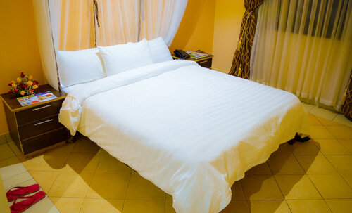 Fourth Parklands Guest House & Conference, Book Pension Nairobi Kenya