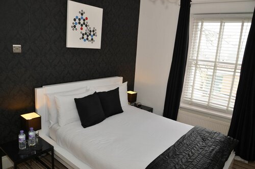 Bamboo Guesthouse, Забронировать Гостевой дом Отели Борнмута с завтраком, рядом с Bournemouth Library, Завтраки