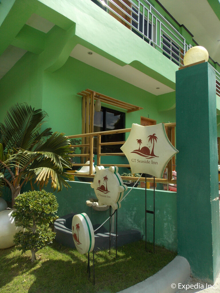 GT Seaside Inn
