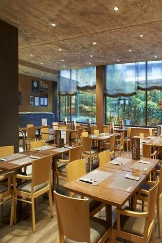 Carlemany Girona, Reservar Hotel Girona Gironès, perto de Puente Eiffel
