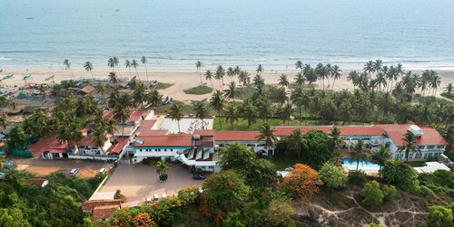 Longuinhos Beach Resort, Забронировать Отель Отели Колвы с парковкой, Парковка