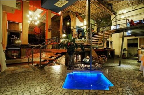 La Fresque Hotel, Забронировать Отель Отели Монтсеррата с парковкой, Парковка