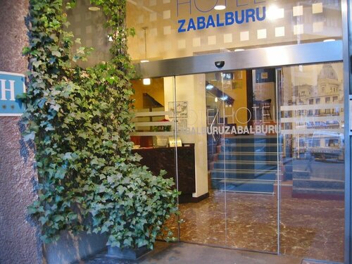 Hotel Photo Zabalburu, Забронировать Отель Отели Бильбао с парковкой, рядом с Мост Деусто, Парковка