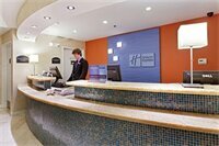 Holiday Inn Express Branford-New Haven, an IHG Hotel, Buchen Sie Hotel Hotels in New England mit Parkplatz, Parkplätze