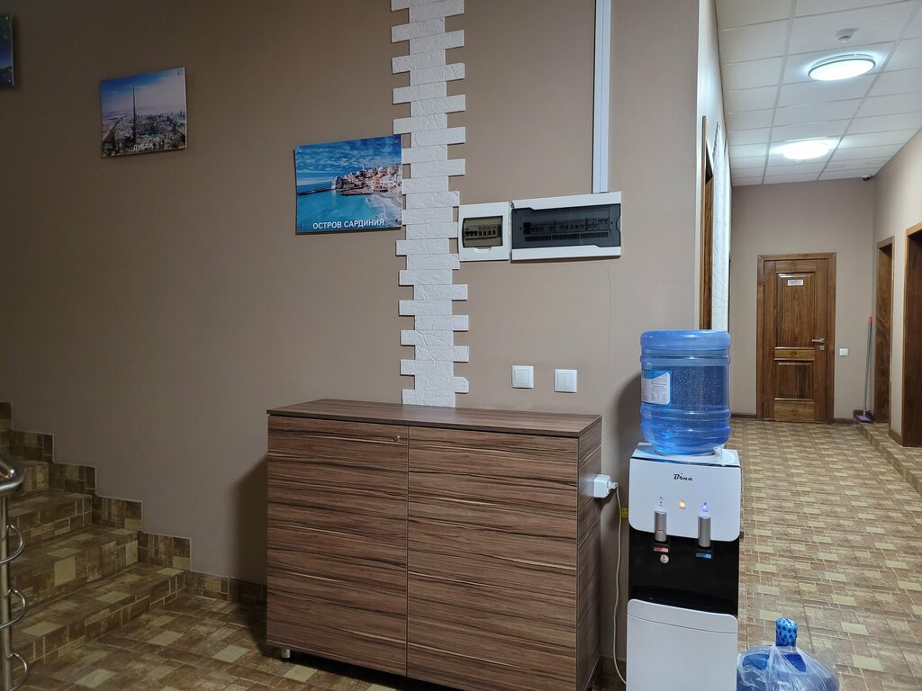 Maxx Inn Hotel