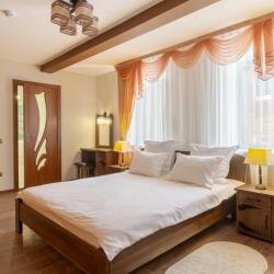 Londa Hotel, Rezerwuj Hotel Pervomaisky district Kirow, w pobliżu Teatralnaya Square