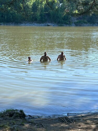 Bereg lebedi, Boek Resort Turochak 