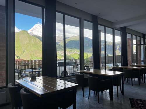 Mountain House, Забронировать Гостевой дом Гостевые дома Степанцминда, Гостевой дом