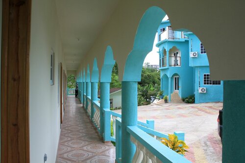 Negril Sky Blue Resorts, Varaa Hotelli Hotellit Westmoreland uima-altaalla, Uima-allas